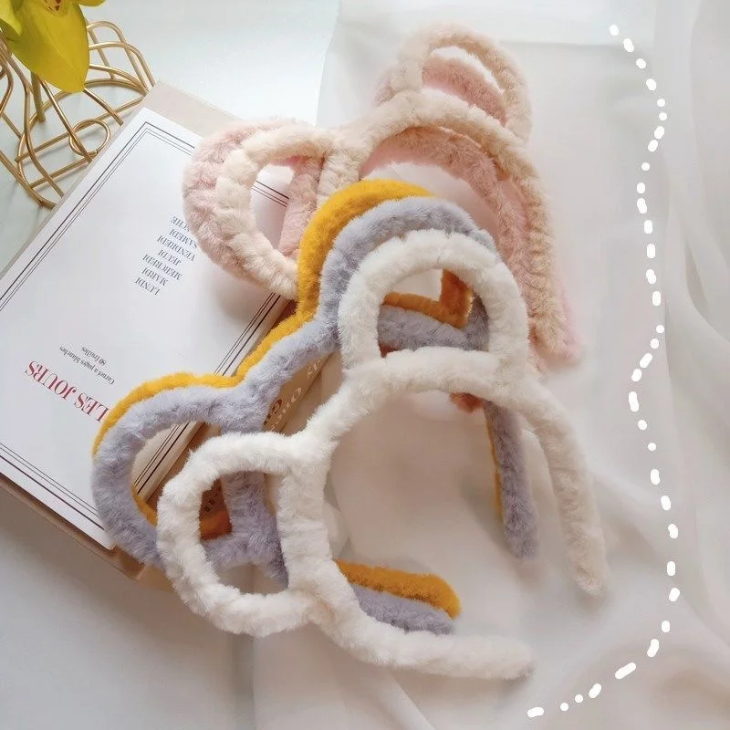 

Plush Bear Ear Headband Creative Simple and Versatile Young Girl Autumn New Style Outing Pressure Headband