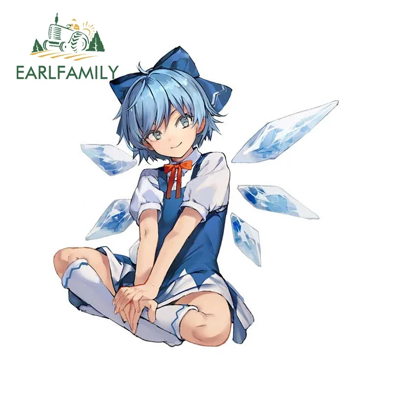 

EARLFAMILY 13 см x 12,3 см для Cirno Летающий забавная наклейка для автомобилей Водонепроницаемый шлем RV переводная картинка индивидуальный ноутбук лобовое стекло автомобильный Стайлинг