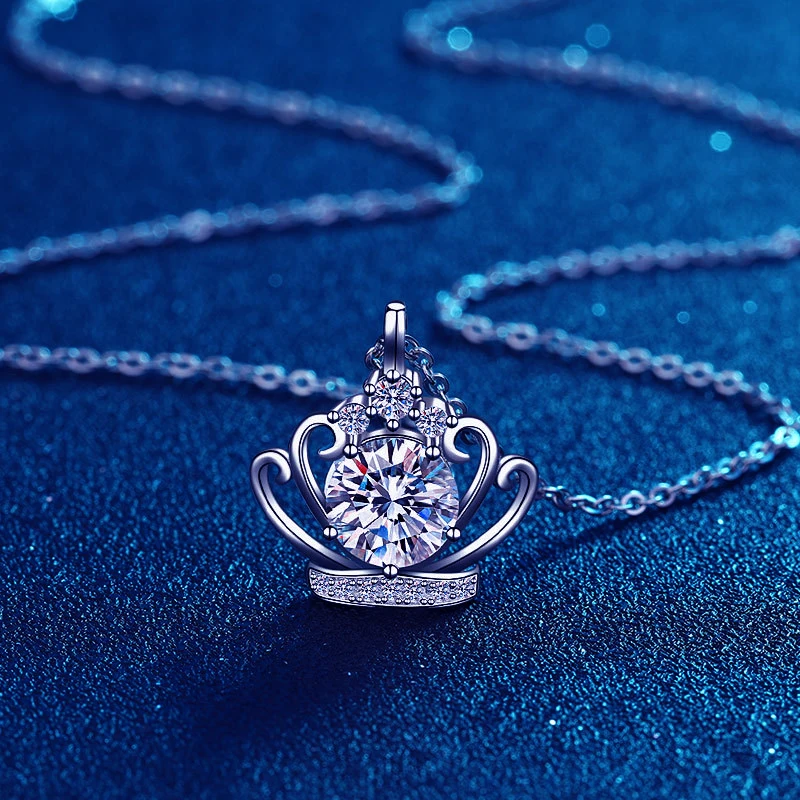 

GRA Certification Luxury 2.0 CT Moissanite Necklaces Women 925 Sterling Silver Diamond Crown Necklace D Color Diamond Jewelry