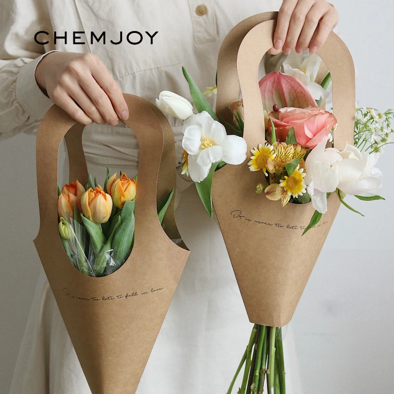 

10 шт., коробка из крафт-бумаги для цветов, с ручкой