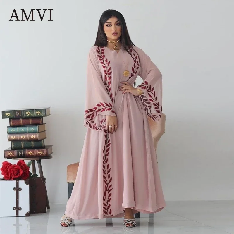 

Fashion Dress Embroidery Dresses Women Bodycon Casual Loose Robe Muslim Clothes Middle East Clothing Solid Long Skirt Femme Gown