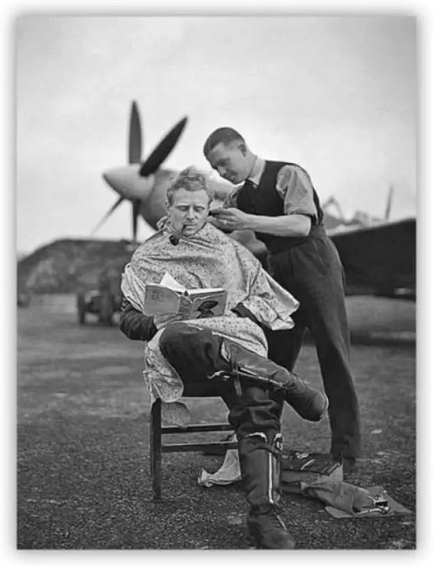 Super Durble Metl Sgn Vntge Photo Plot Blck nd Whte Prnts Wll vs Pntng Hrcut Плакат Brber для Br Cfe Grge Decor