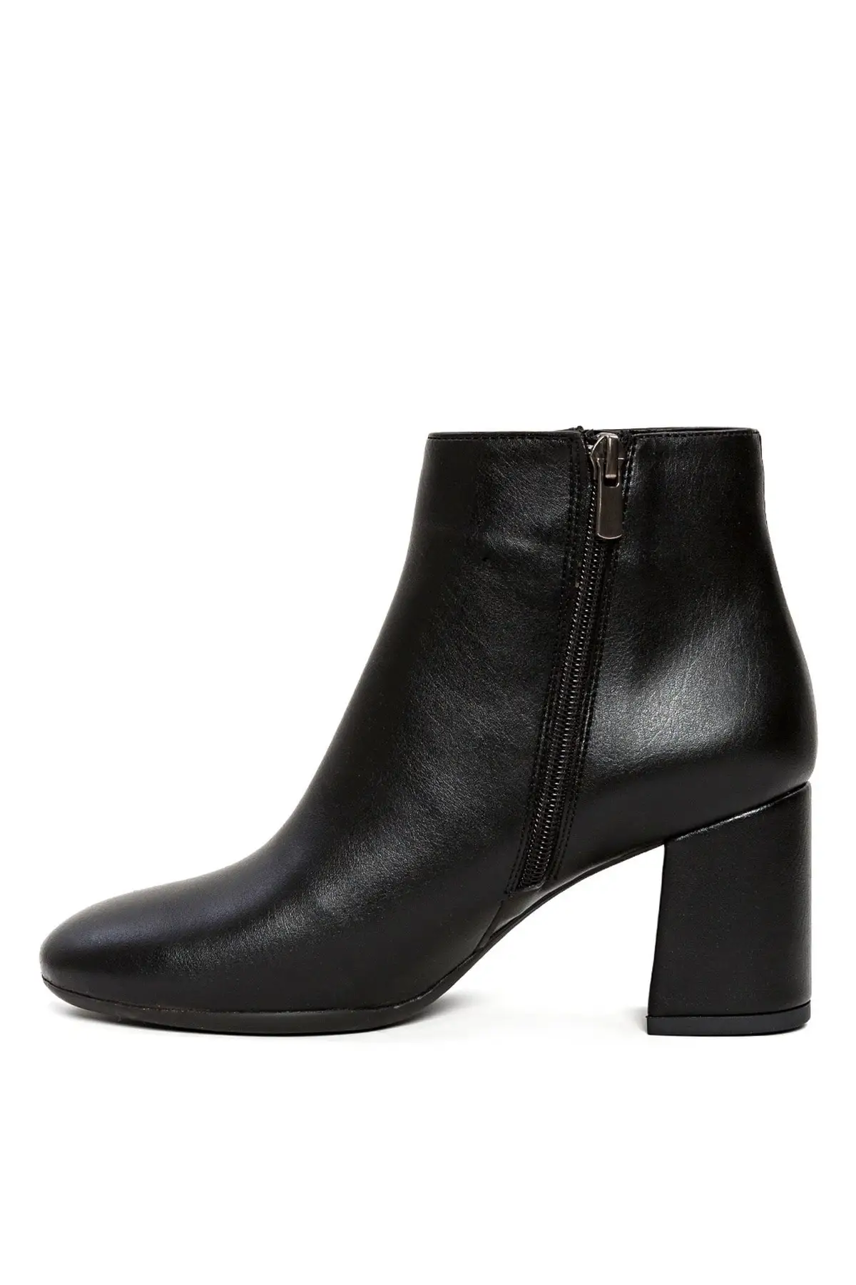 

Women BootsHeeled Black New Arrival Luxury Stylish Female Boots Platform Designer Comfortable Ladies Boots High Quality