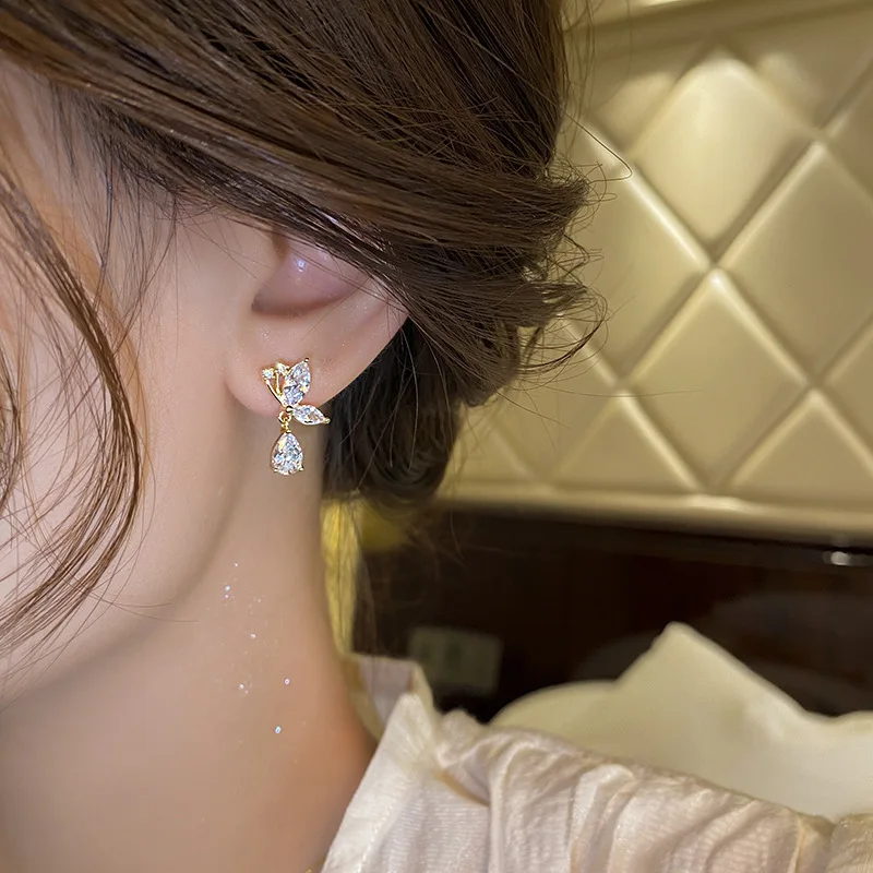 Серьги-гвоздики французская бабочка