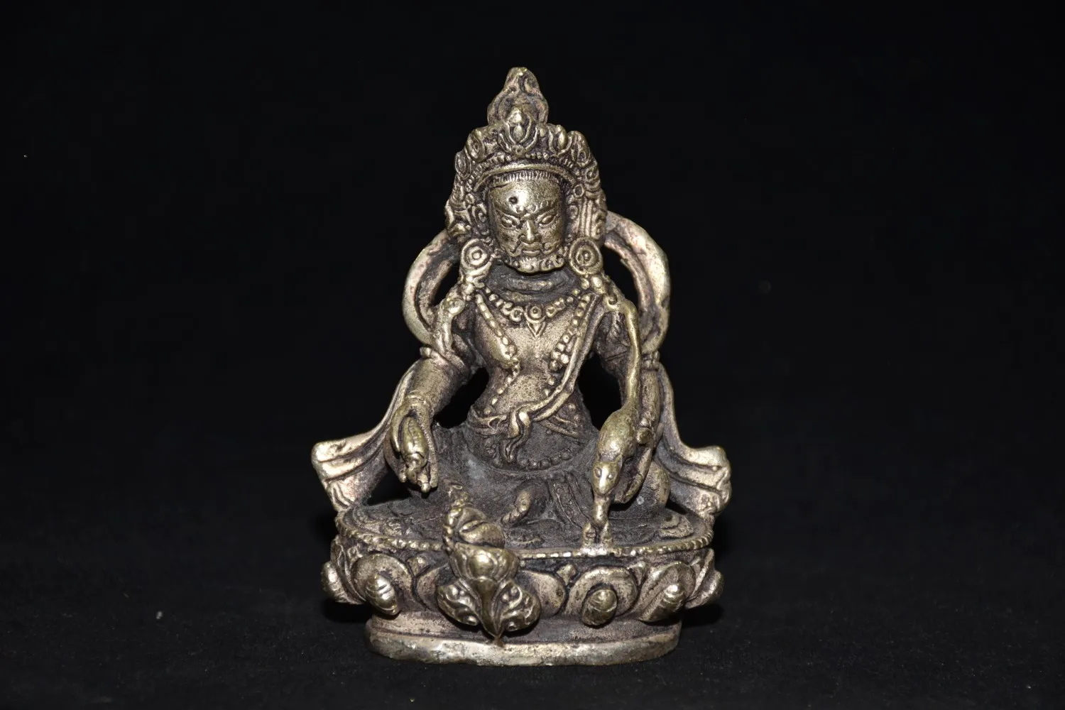 

Exquisite Antique Brass Silver Plated Yellow God of Fortune Buddha Statue