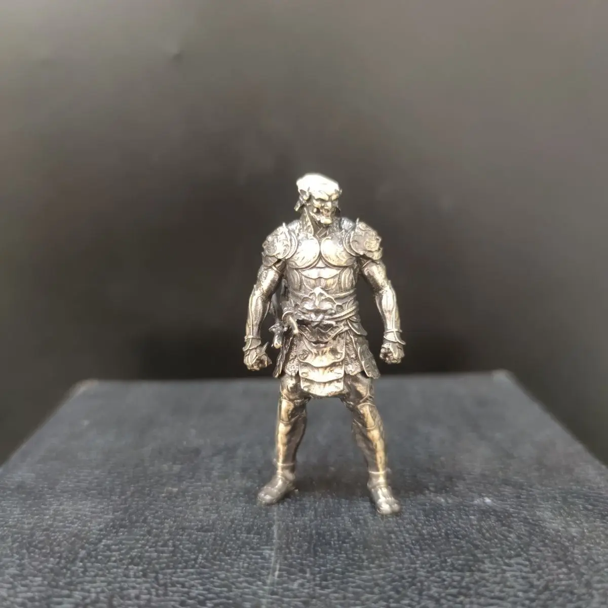 

6 см, чистая медь, твердый воин, древний солдат, Игрушечная модель, готовая настольная игра, война, шахматы, украшения, военная фигурка