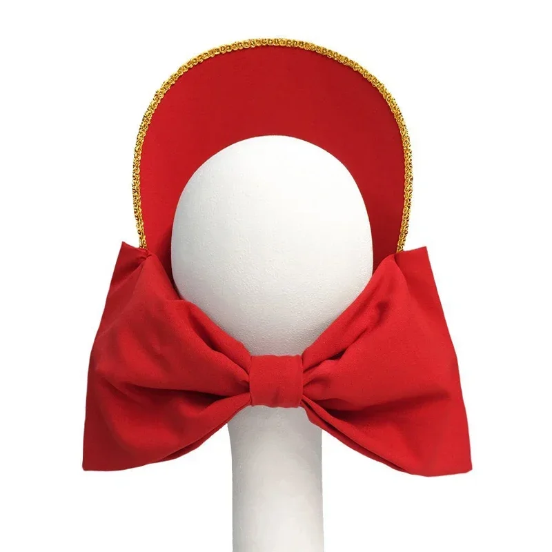 Красный сарафан