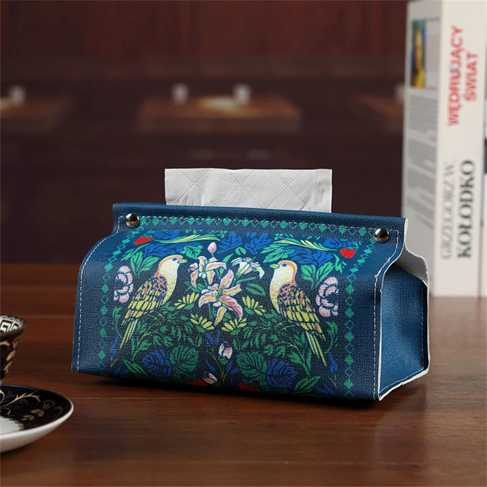 

Коробка для салфеток кожаная