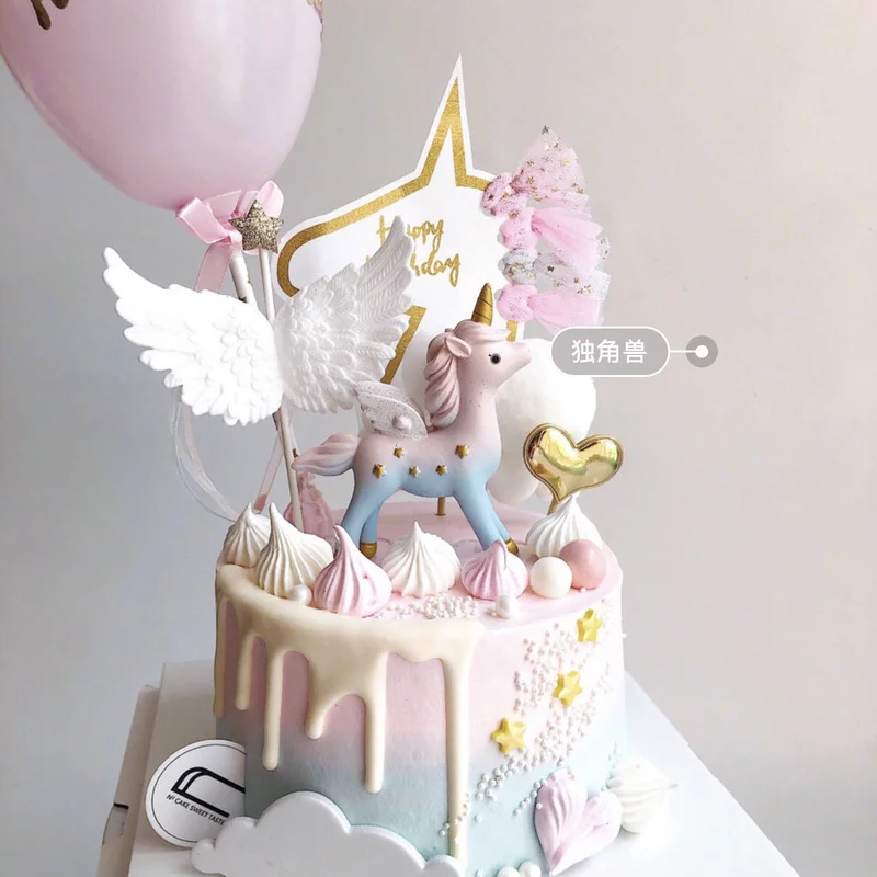 

Cake Decoration Gradient Color Unicorn Princess Gift Rainbow Wings Trojan Horse Little Girl Pearl Feather Decoration Birthday