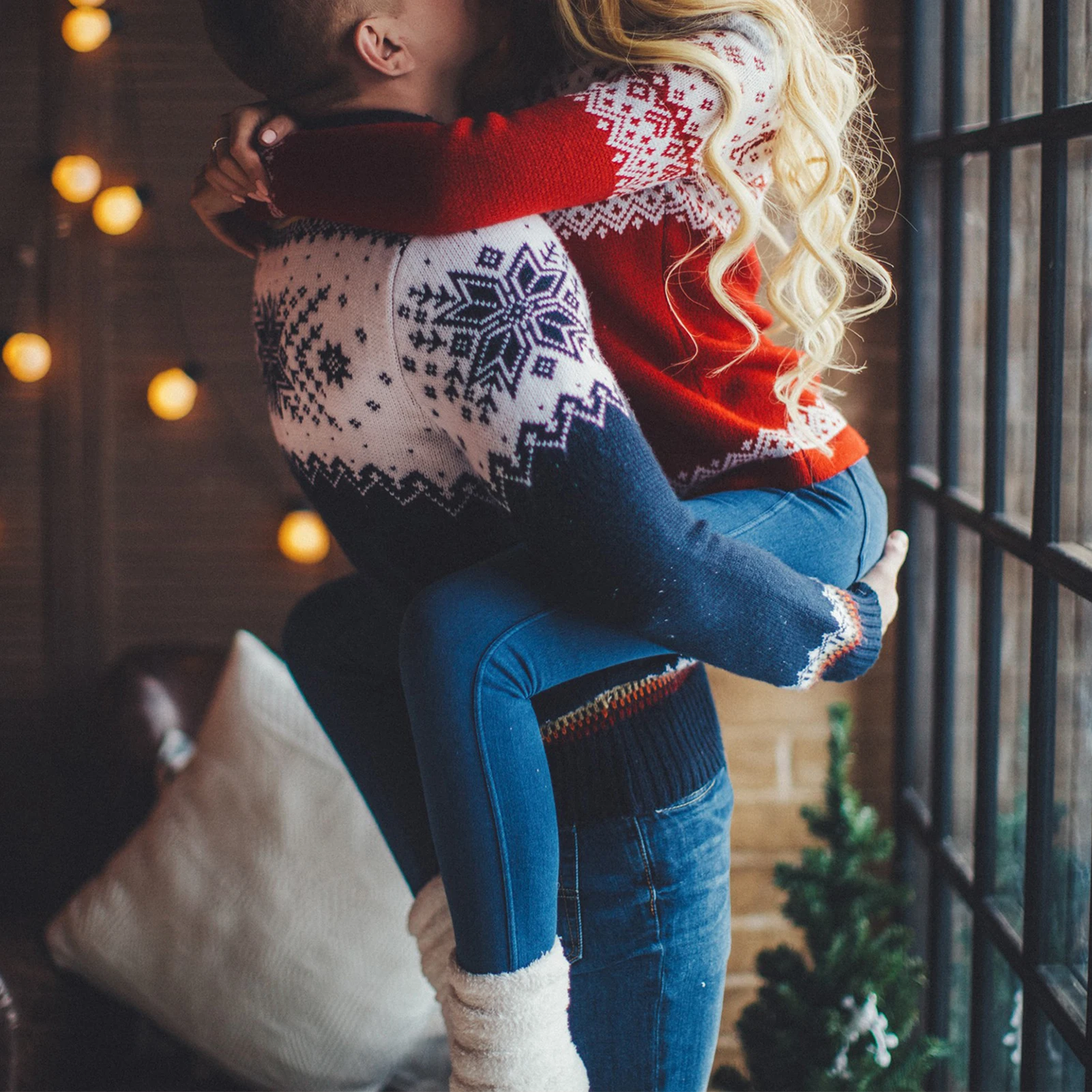 

Рождественский вязаный свитер для пар, уличная одежда для мужчин и женщин, Зимний пуловер с длинным рукавом и принтом оленя, снежинки, топы, одежда