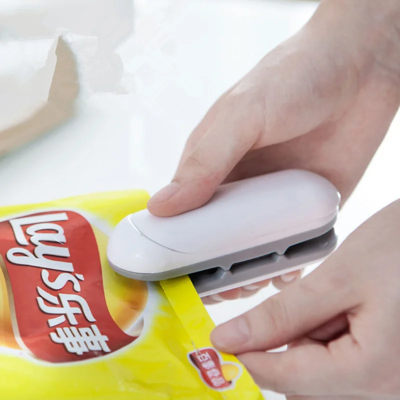 

Portable Mini Sealing Machine Kitchen Storage And Organization Household Sealing Food Clip Heat Sealer For Kitchen Convenience