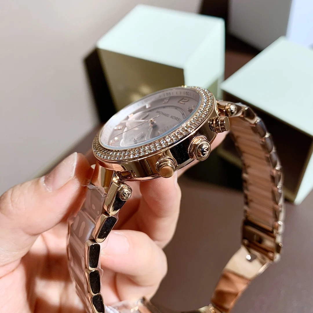 Фото Часы Michael Kors Parker MK5896 39 мм, роскошные, с бриллиантами, женские, модные, кварцевые, с эффектом «дыхания цветов», из нержавеющей стали и полимерного композита, наручные №3