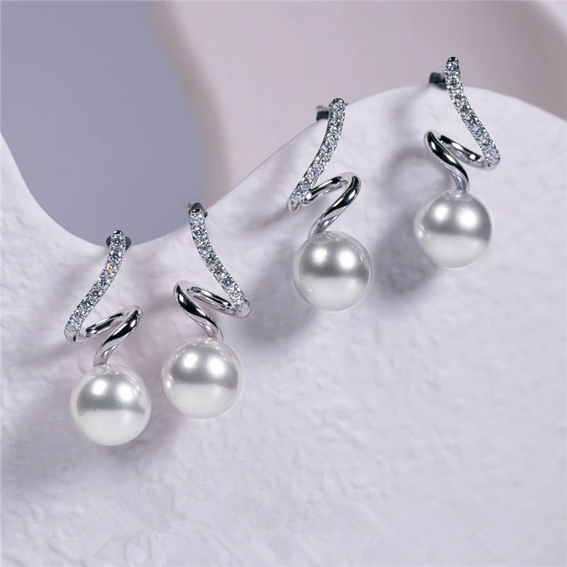 

Ne'w Newly Designed Imitation Pearl Stud Earrings for Women Modern Shape Bridal Wedding Engagement Accessories Fashion Jewelry