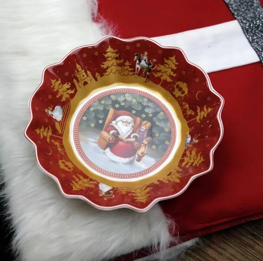 

Фарфоровая тарелка немецкого производства