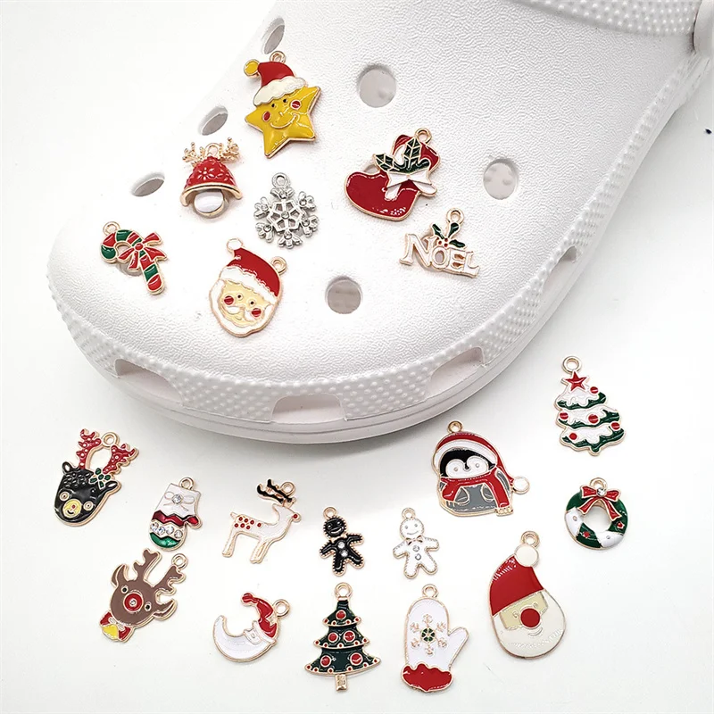 20Pcs Croc Charms Designer Diy Santa Claus Snowman Elk Collection Shiny Children Girls Christmas  Charm Shoes Accessoria Charmss