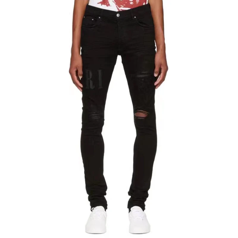 Рисунок 6 - Джинсы мужские зауженные эластичные