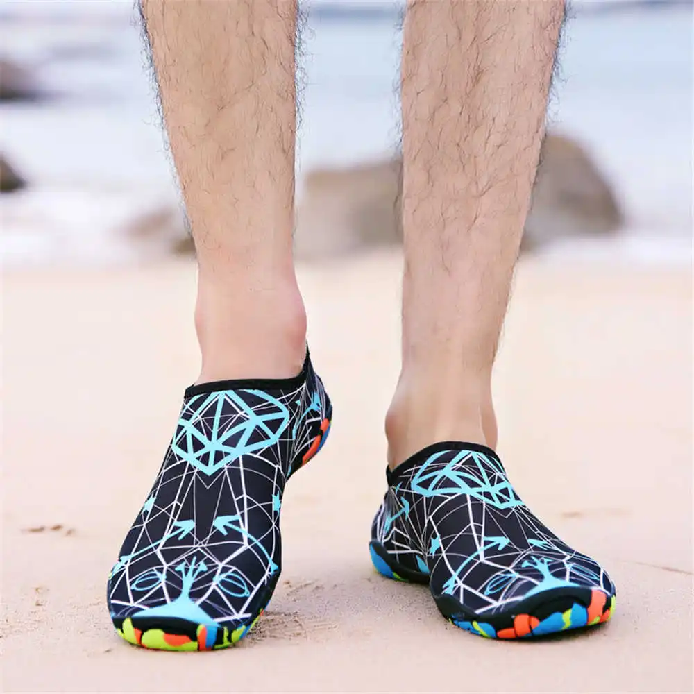 Dark Painted Mens Athletic Shoes Slippers For The Sea Sports Men's Sandals Sneakers On Sale Character Special Training Sapa