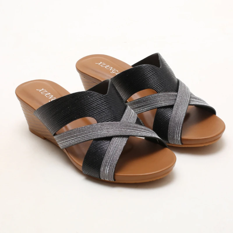 

Lisapie Women Slides Wedge Sandals Platform Wedges Shoes Women Slipper Women Luxury Open Peep Toes Summer Shoes Outdoor Slippers
