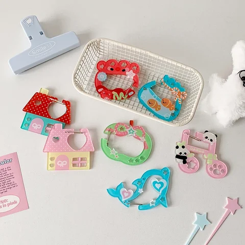 Акриловый кулон для ключей