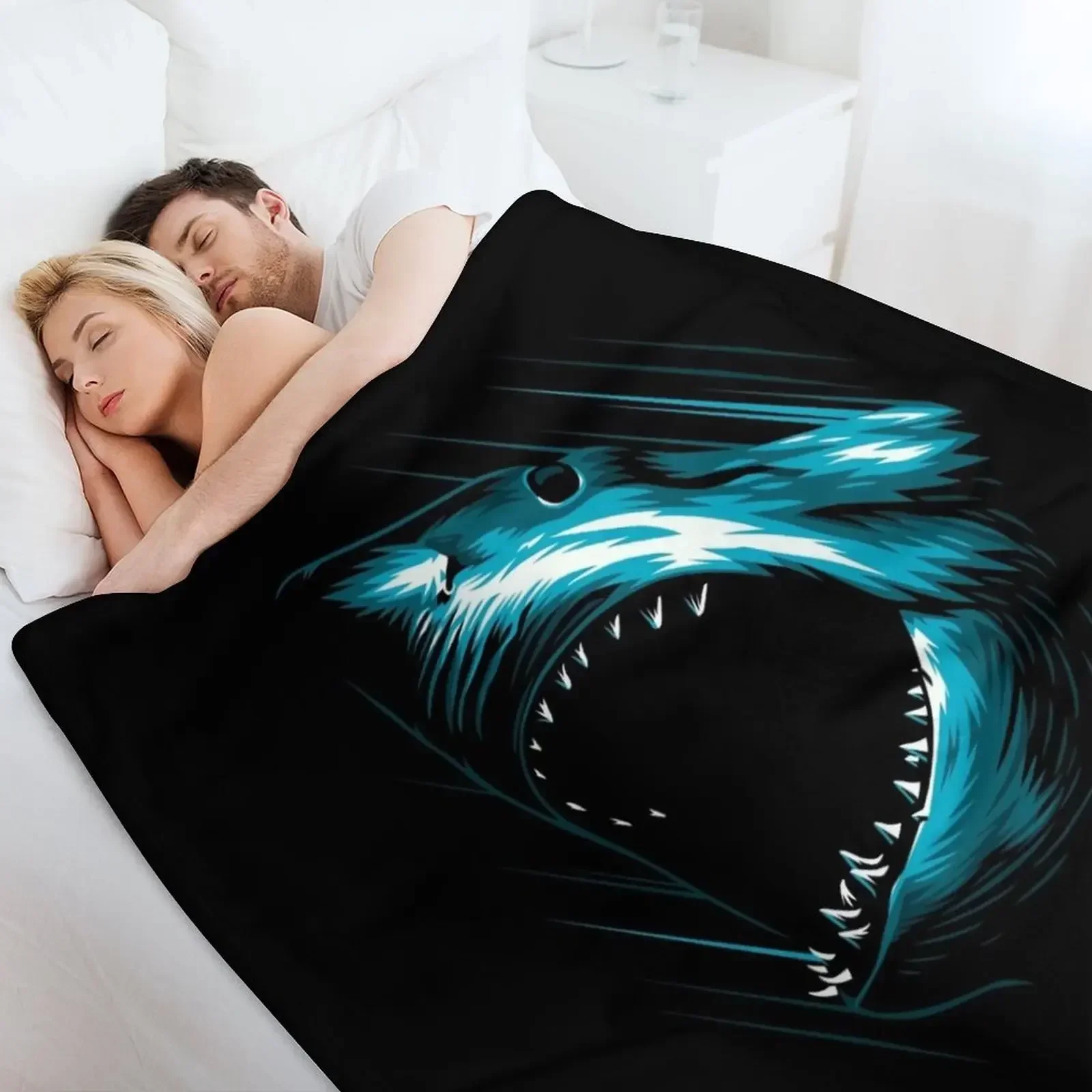 Мегалодон атака плед флис