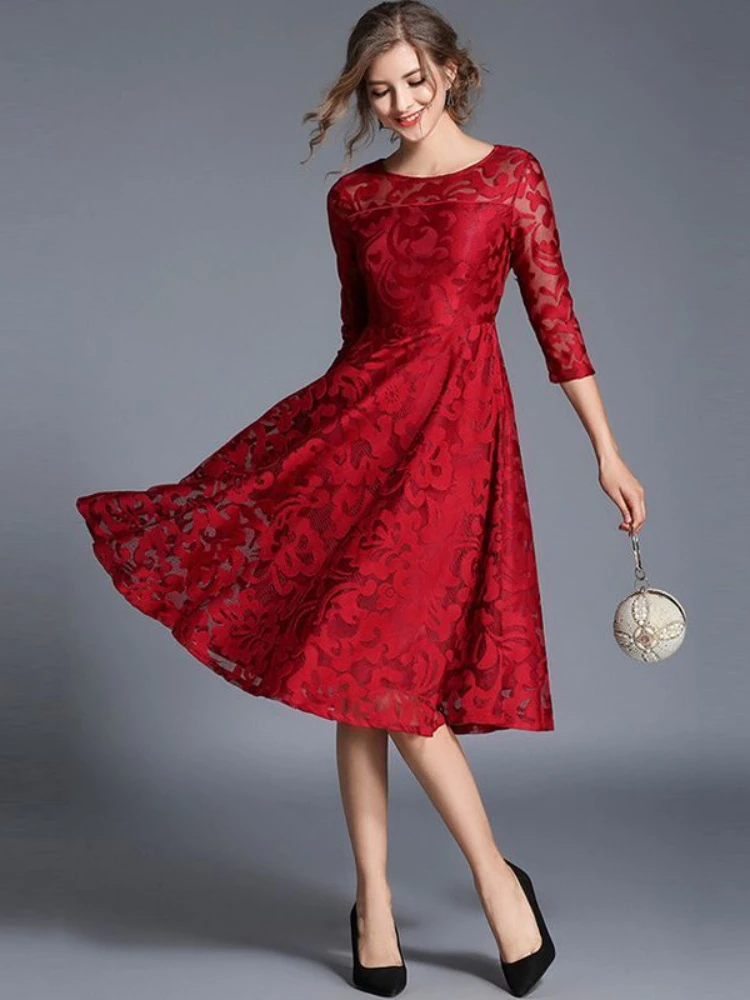

Summer Ladies Dress New Slim Fit and Slim Mid-length Lace Swing Dress Temperament Party Office Elegance Bandage Dresses