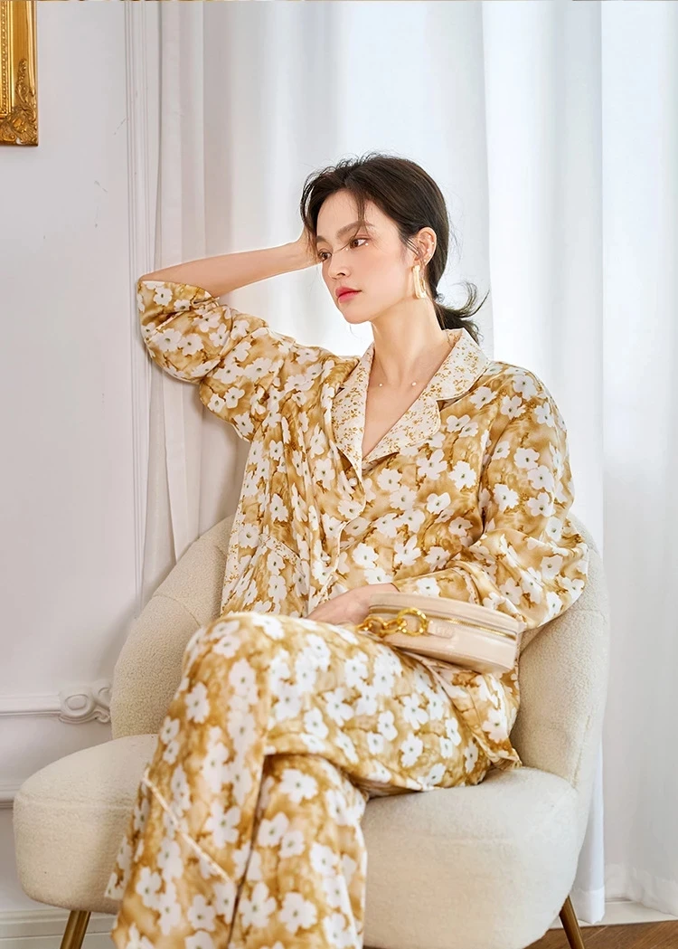 

Original Satin Loose Sleepwear Floral Printed Silk Women's Pajamas 2022 New Palace Baroque Two-piece Homewear Pajama Set Fashion