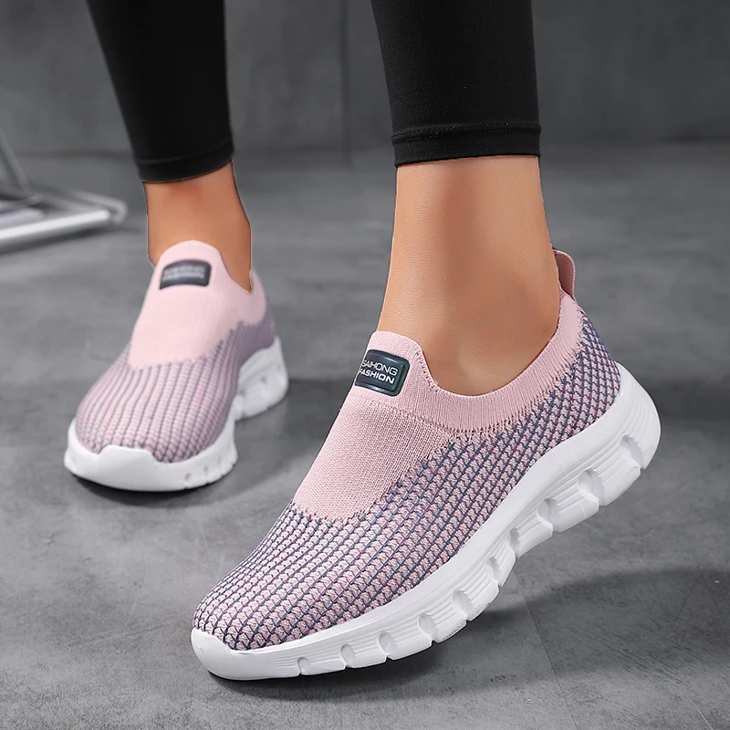 Breathable Women Walking Shoes Lightweight Female Sports Shoes Outdoor Soft Women's Sneakers Summer Casual Flats Tennis Shoes