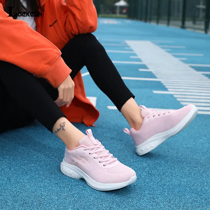 Female Fashion Lightweight Sneakers Casual Comfortable Walking Shoes Women Flats Breathable Mesh Summer Running Shoes