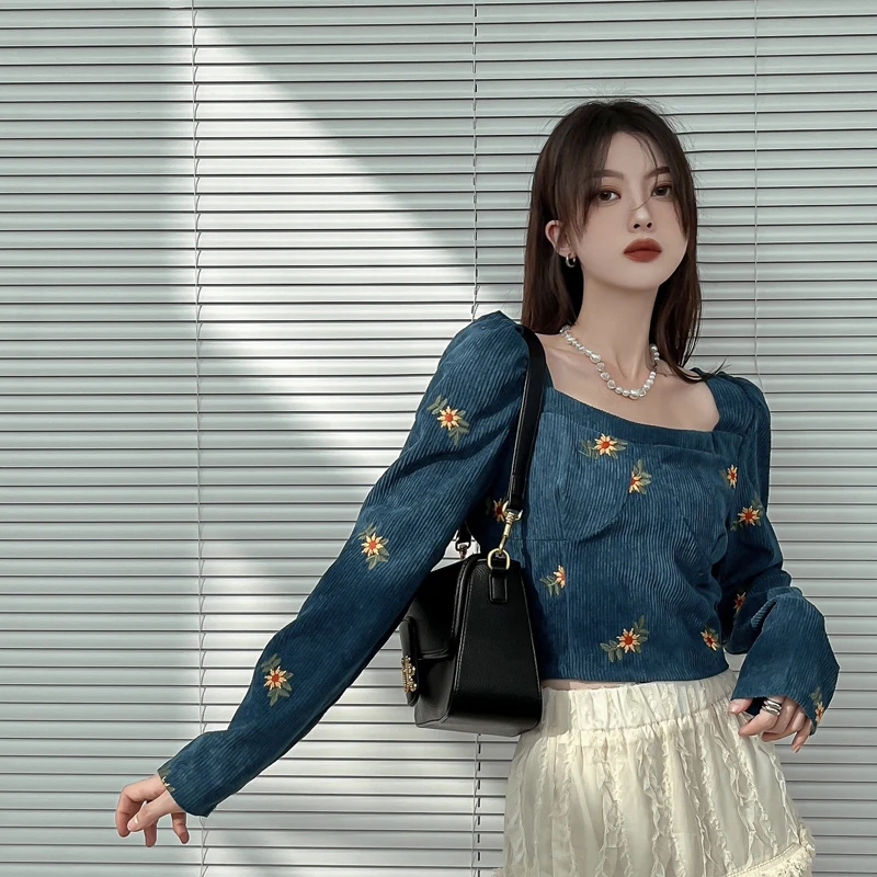 

ZCSMLL Puff Sleeve Crop Top Korean Fashion Square Neck Green Blouse Women Floral Embroidered Long Sleeve Ladies Top Clothes