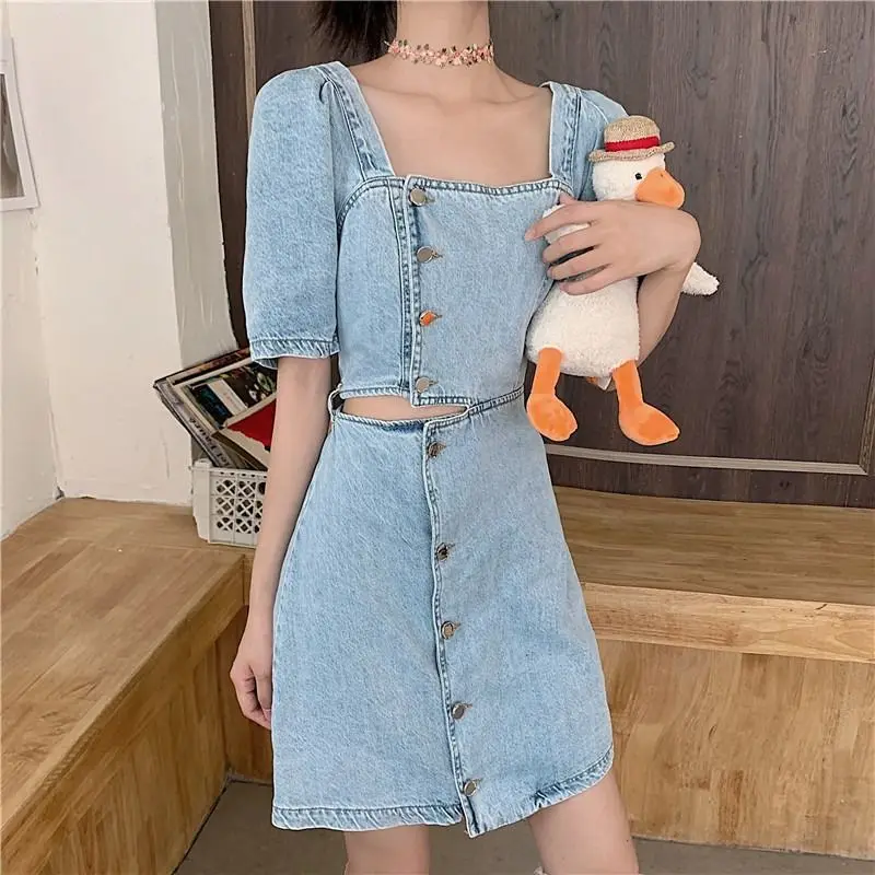 

Women's Denim Dress 2022 Summer New Stitching Short-Sleeved High Waist A-Line Dress French Square Collar Street Party Dress