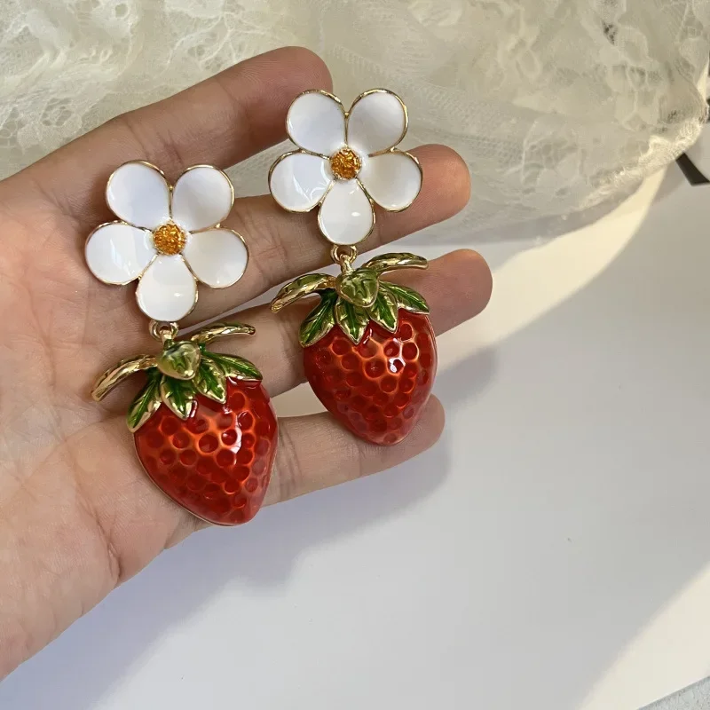NISHIZAWA милые серьги с клубникой для женщин цветы капельная глазурь элегантные