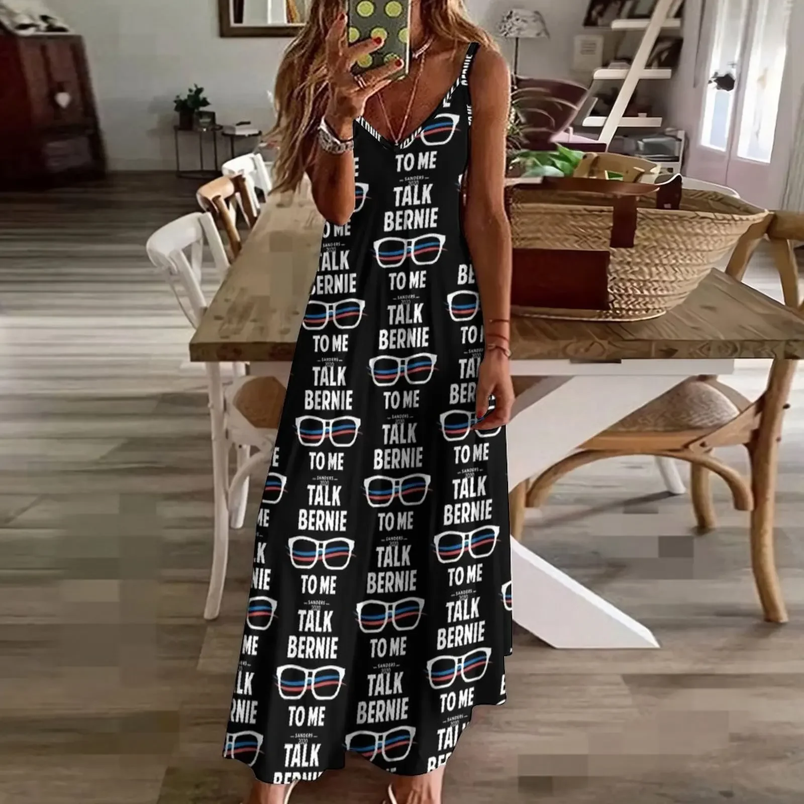 Женское платье Talk Bernie to Me