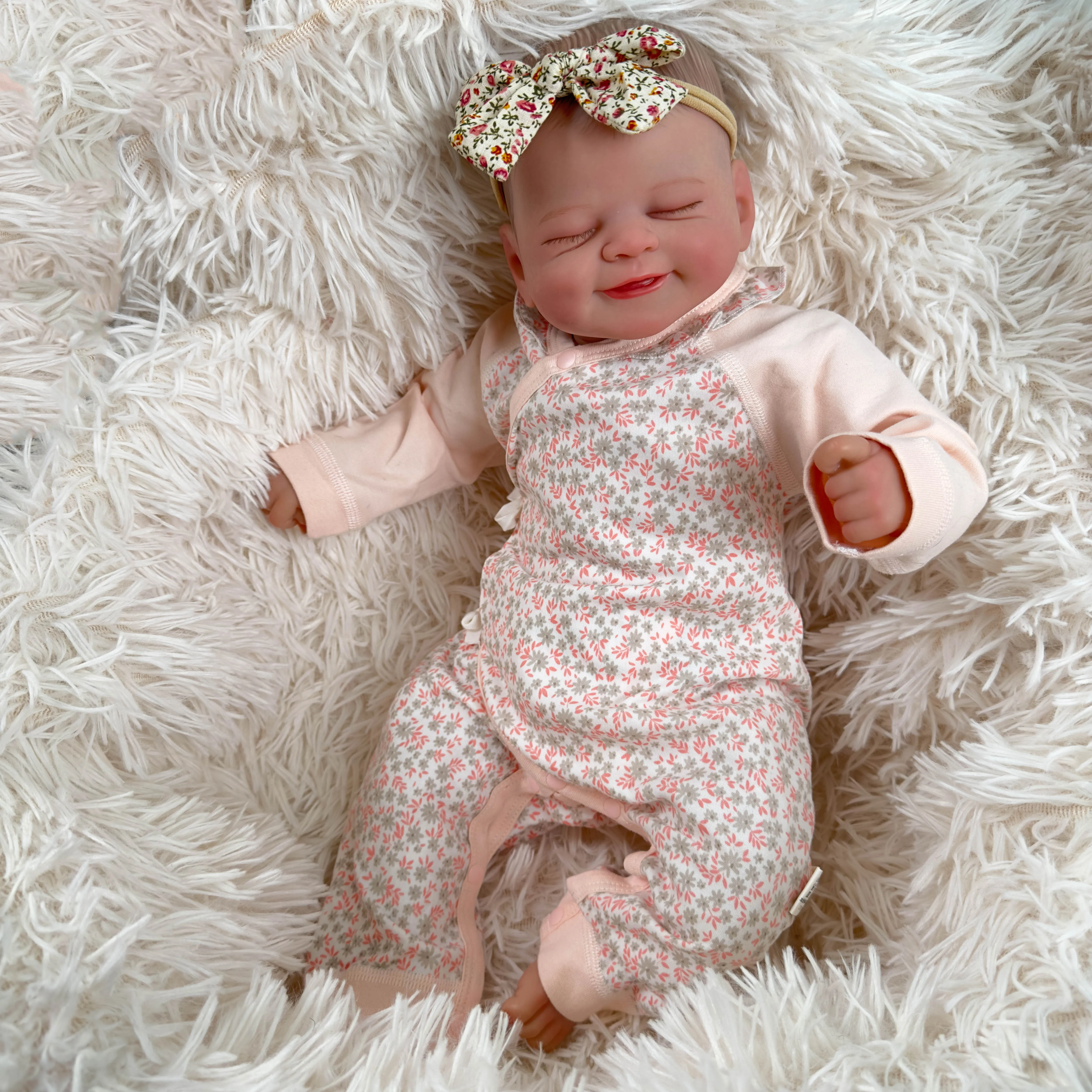 

19inch Already Finished Alisha Reborn Baby Doll Same As Picture Lifelike Soft Touch 3D Skin Painted Hand-Draw Hair Visible Veins