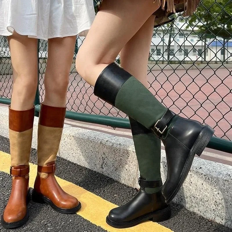 

Женские сапоги до колена на низком каблуке, размеры 34-39