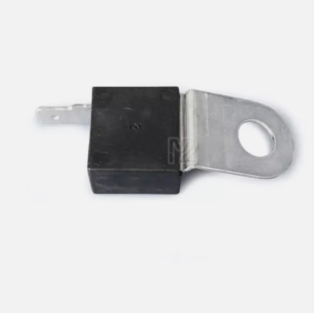 Фото Конденсатор катушки зажигания 04606866 AA для Chrysler 200 300c Dodge Avenger Caliber Journey Jeep Compass Patriot №2