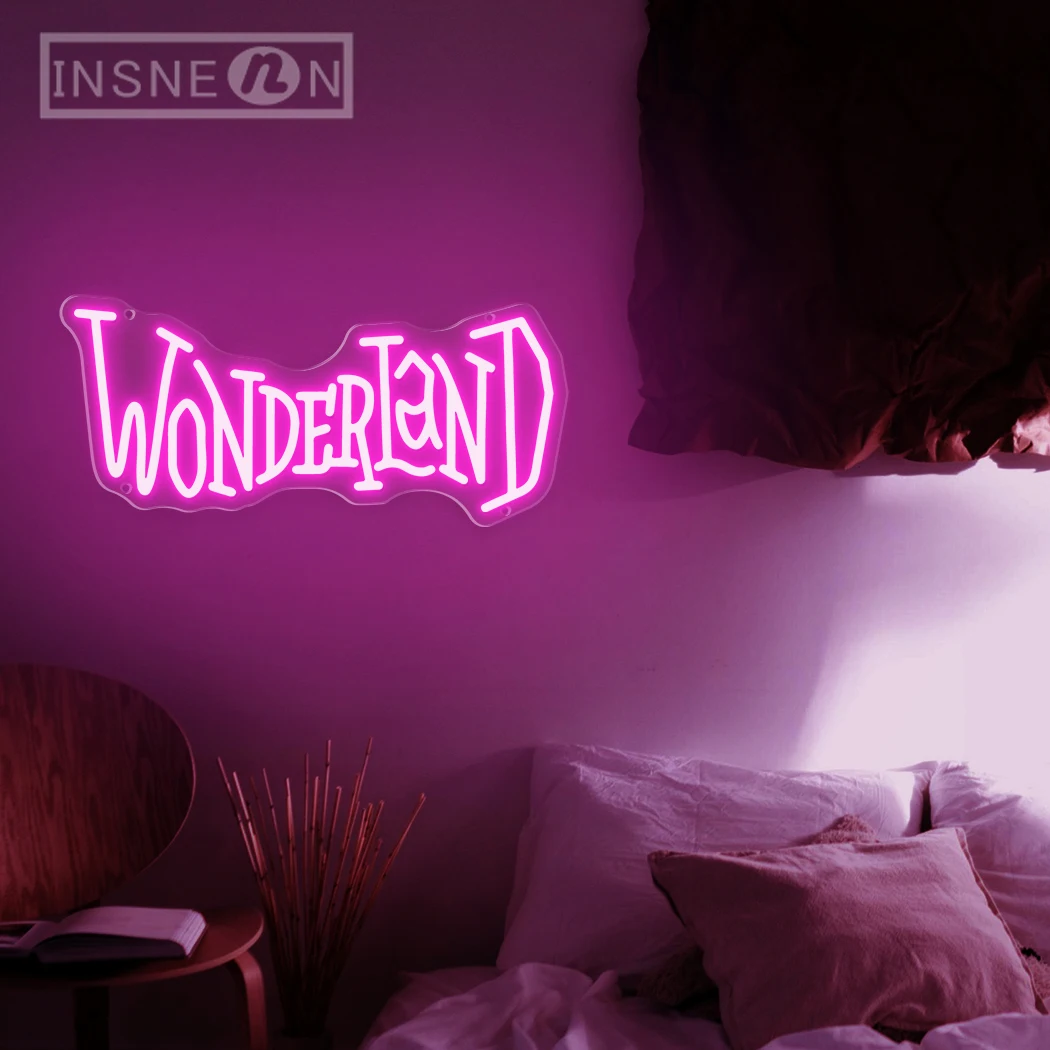 Светодиодная вывеска Wonder Land