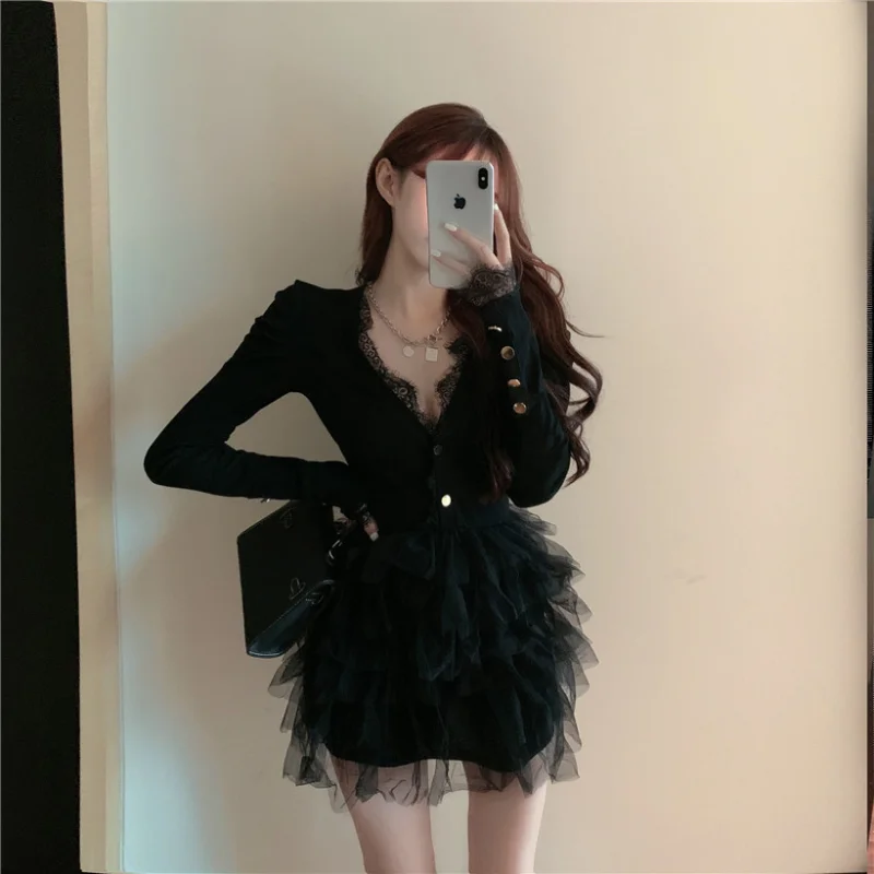 

Платье женское шифоновое ТРАПЕЦИЕВИДНОЕ с V-образным вырезом и рукавами-фонариками