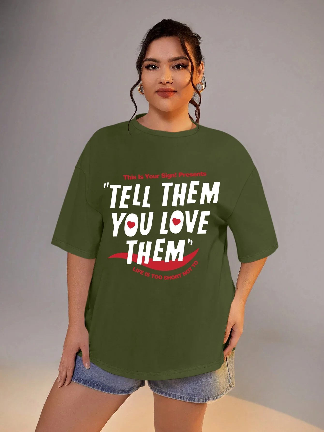 Женская летняя футболка с коротким рукавом и надписью