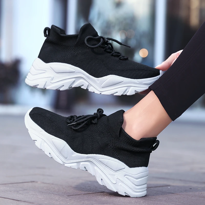 Поднимите свой вид с помощью модной женской обуви! Откройте для себя комфорт и