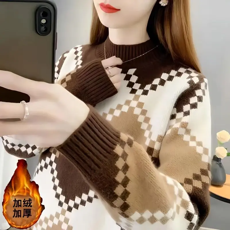 Новый женский клетчатый свитер с полувысоким воротником и ромбовидным