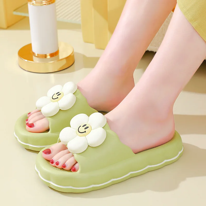 

Fashion Summer Slippers For Women Home Shoes Indoor Thick Platform Non-slip Soft Sole Light Comfortable Bathroom Female Slides