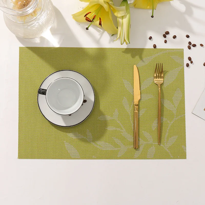 

1Pc 45x30cm Leaf Pattern Placemat Home Anti-Scalding Hotel Restaurant PVC Table Mat Cup Coaster