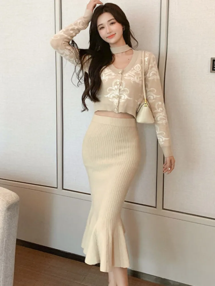 

2022 New Casual Knitted 3 Piece Set Women Sweater Cardigan Coat + Vest + Mermaid Skirt Suits Fashion Intellectual Ensemble Femme