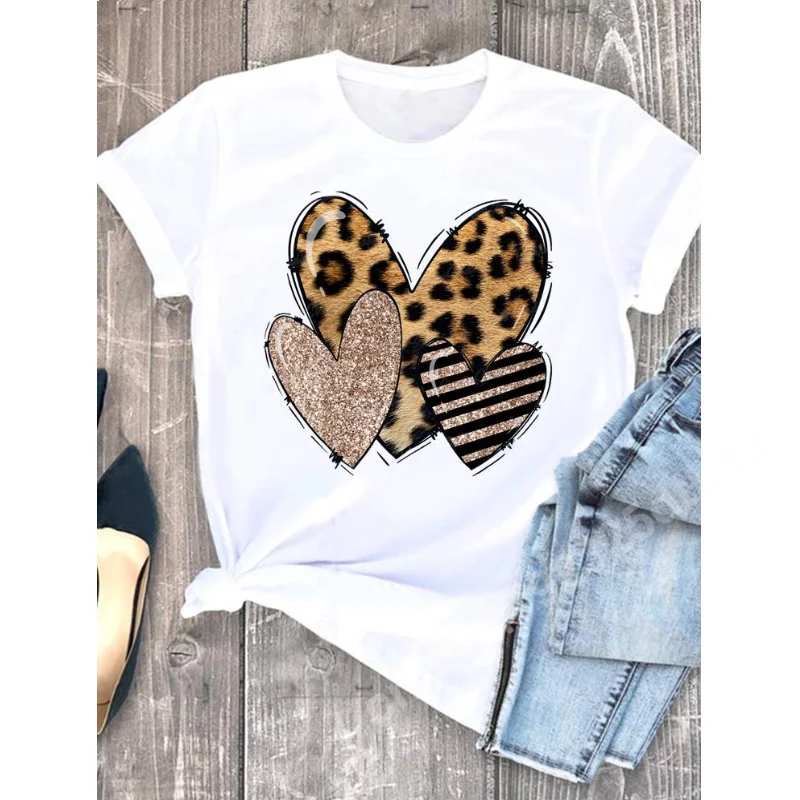

Leopard Heart Print T-shirt Women Clothing Lovely Casual Tops Harujuku Tees Short Sleeve T Shirt Oversized Loose Kawaii Clothes
