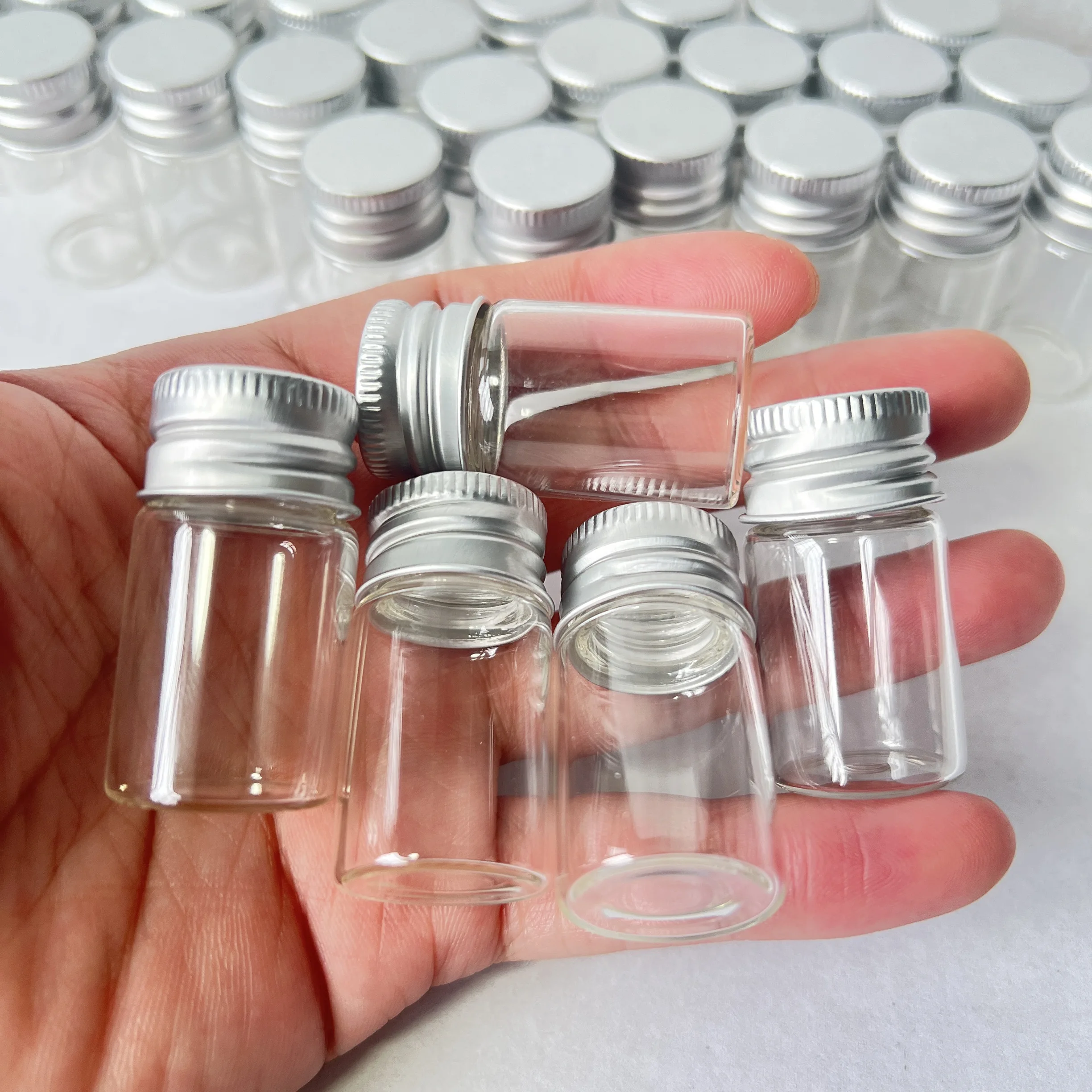 

Бутылочки OLOEY 60/100 шт., 8 мл, прозрачные