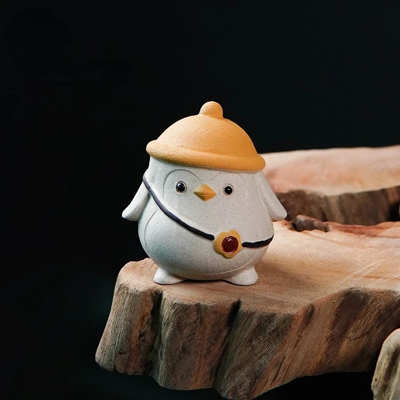 

1PC Boutique Purple Clay Tea Pet Penguin Figurine Desktop Ornaments Handmade Sculpture Crafts Home Tea Set Decoration Gift