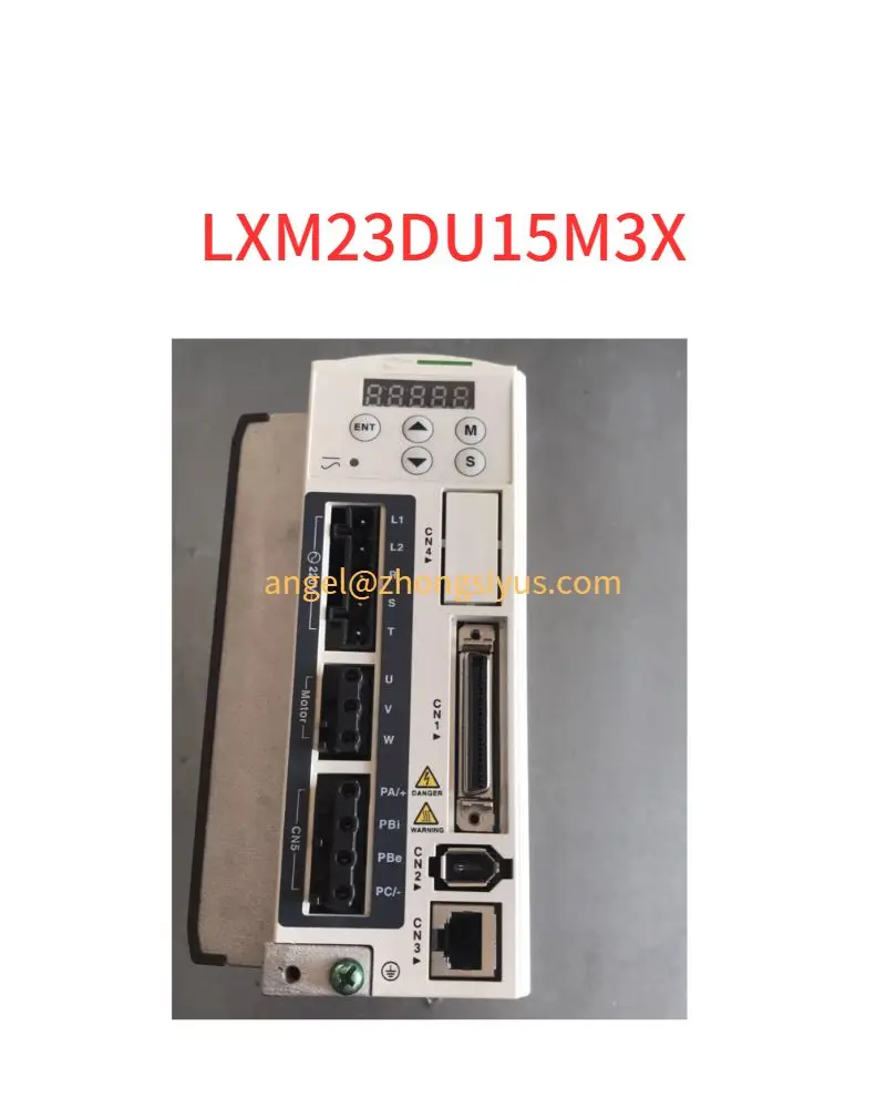 

LXM23DU15M3X Servo Drive