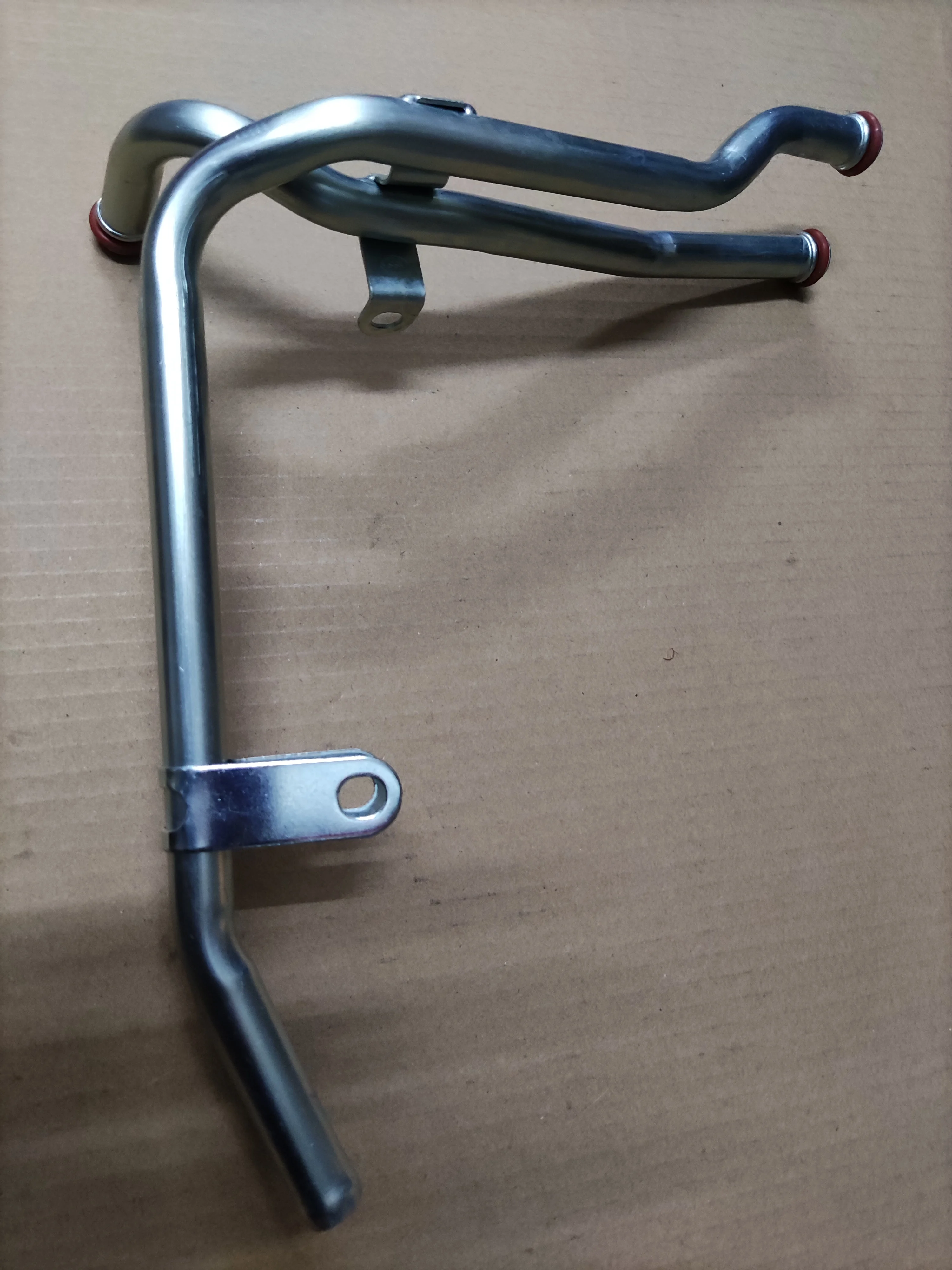 Двигатель 4G64 с двойной железной трубой MD 314538 314540