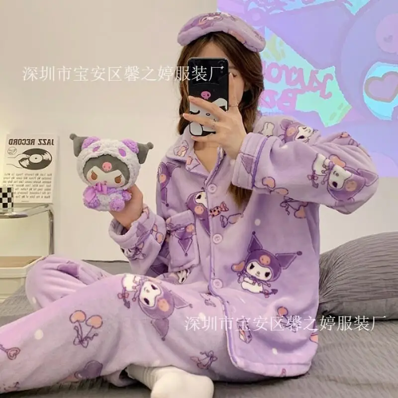 Фото Пижама Sanrio из кораллового флиса для женщин, теплая зимняя домашняя одежда с мультяшным принтом, уютная одежда для сна, милый кавайный модный комплект для сна №3