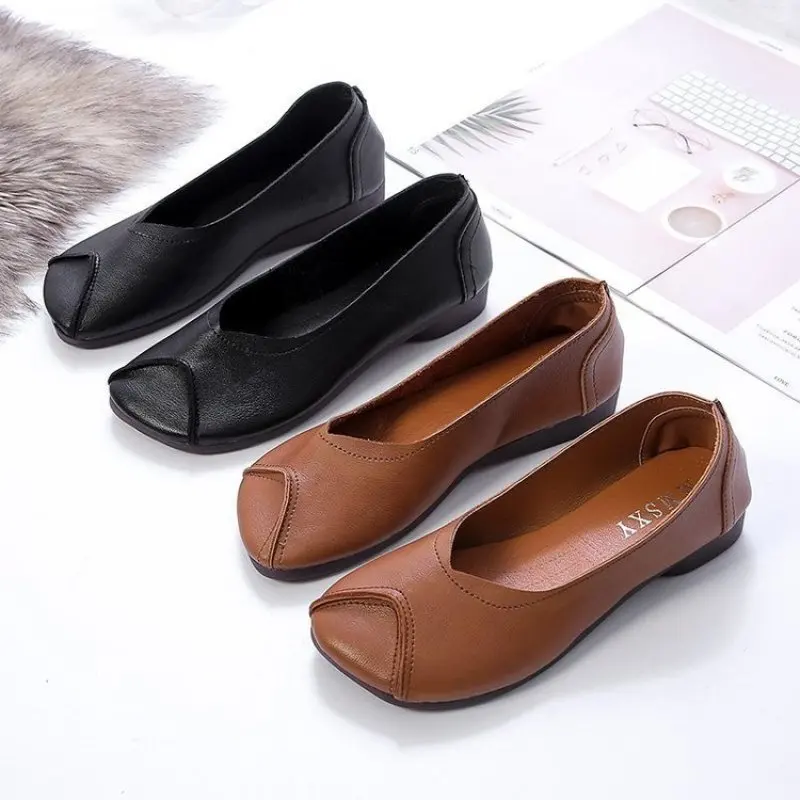

Fashion Shoes Woman Microfiber Leather Comfy Flats Casual Slippers Soft Bottom Loafers Solid Brief Ladies Moccasins New 35 - 40